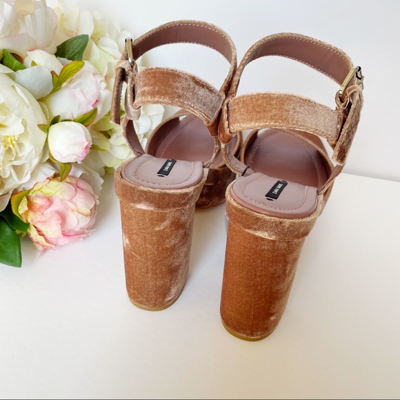 Zara Velvet Heels - Picture 2 of 4